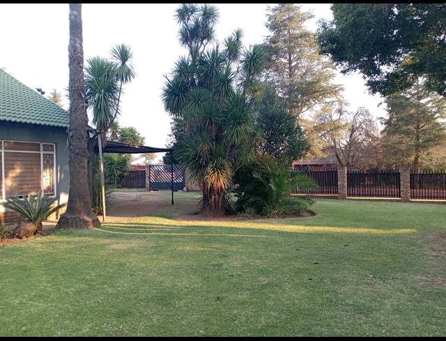 3 BEDROOM FREESTANDING FOR SALE IN KANONKOP